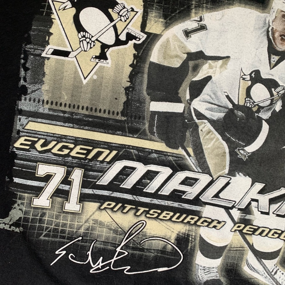 Vintage {NHL} 🏒71 Evgeni Malkin NHL Lg Tee Pittsbu Penguins 🐧 - Picture 8 of 9